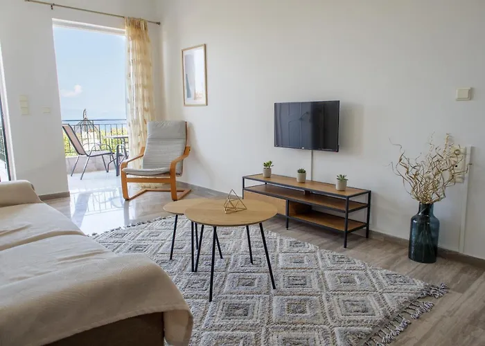 Almyros Aktis Seaview Apartment