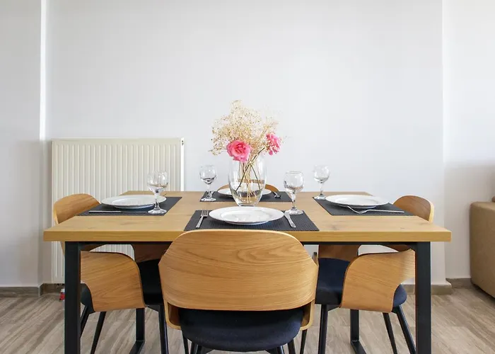 Almyros Aktis Seaview Apartment