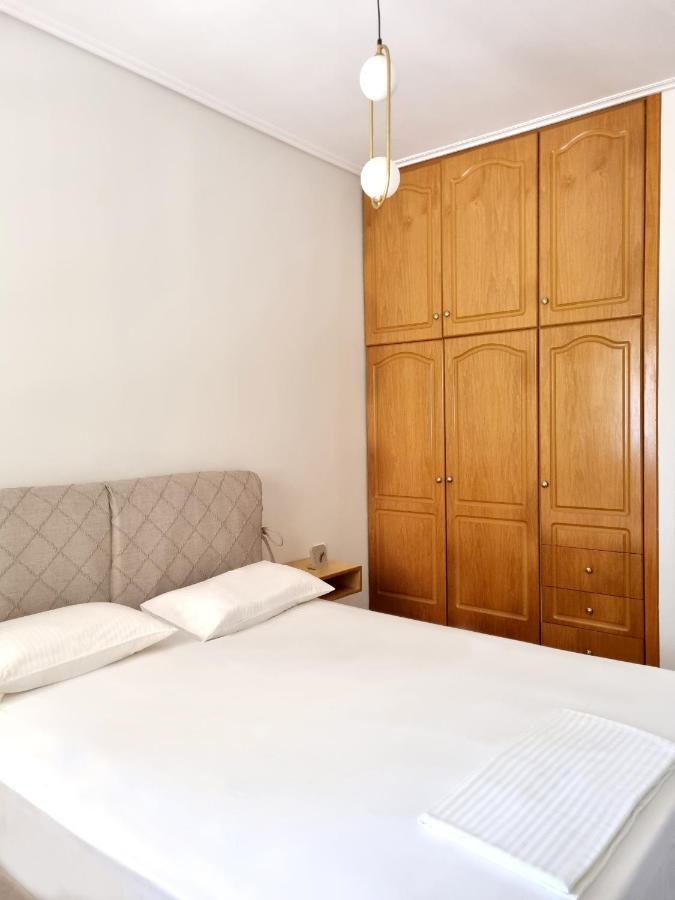 Almyros Aktis Seaview Apartment